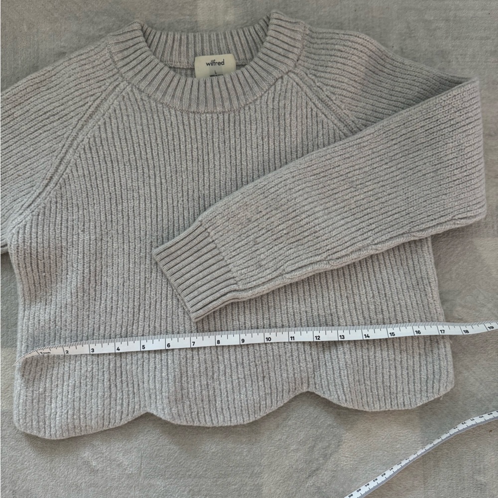 Wilfred Light Gray Ribbed Sweater - Picture 2 of 5
